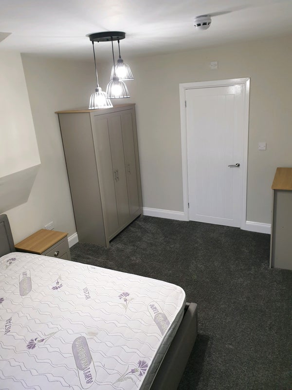 Room South Street in Redditch