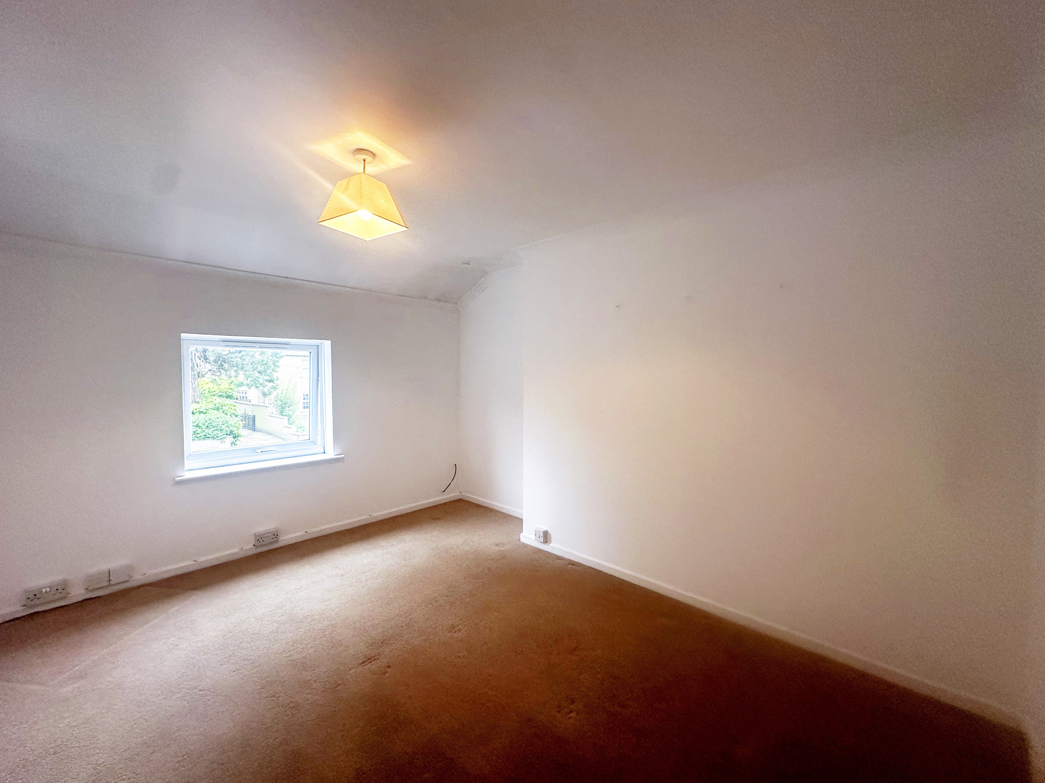 House Haycroft Close in Huntingdonshire