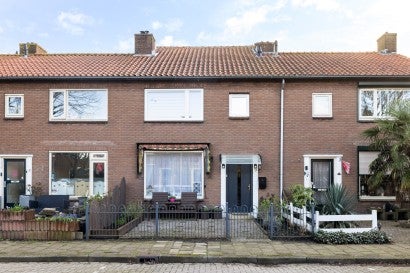 Huis Johan Willem Frisostraat 9 in Nieuwerbrug aan den Rijn