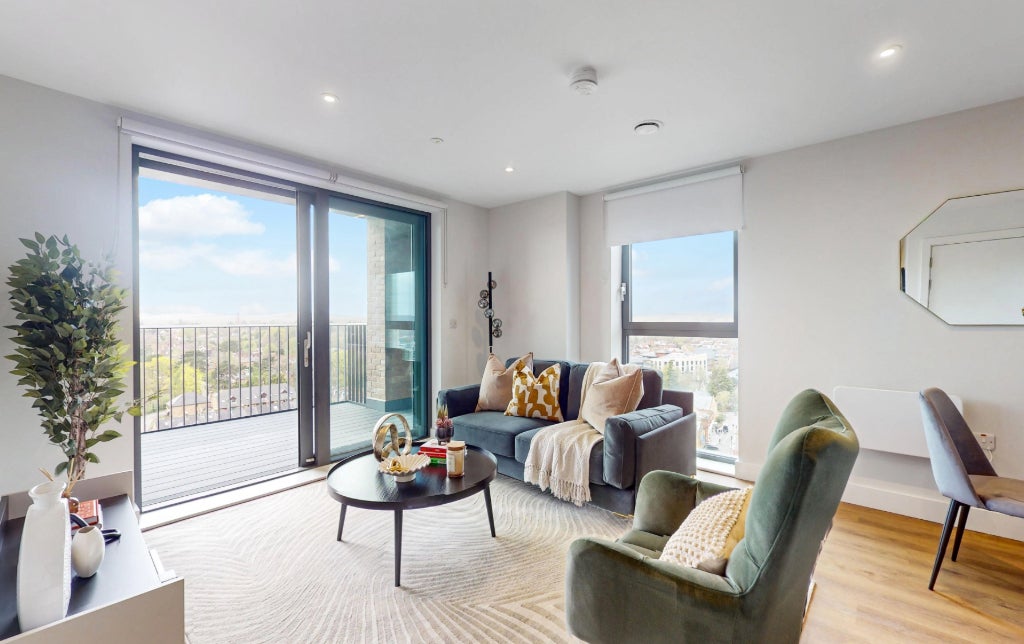 Flat Nicholsons Lane in Maidenhead