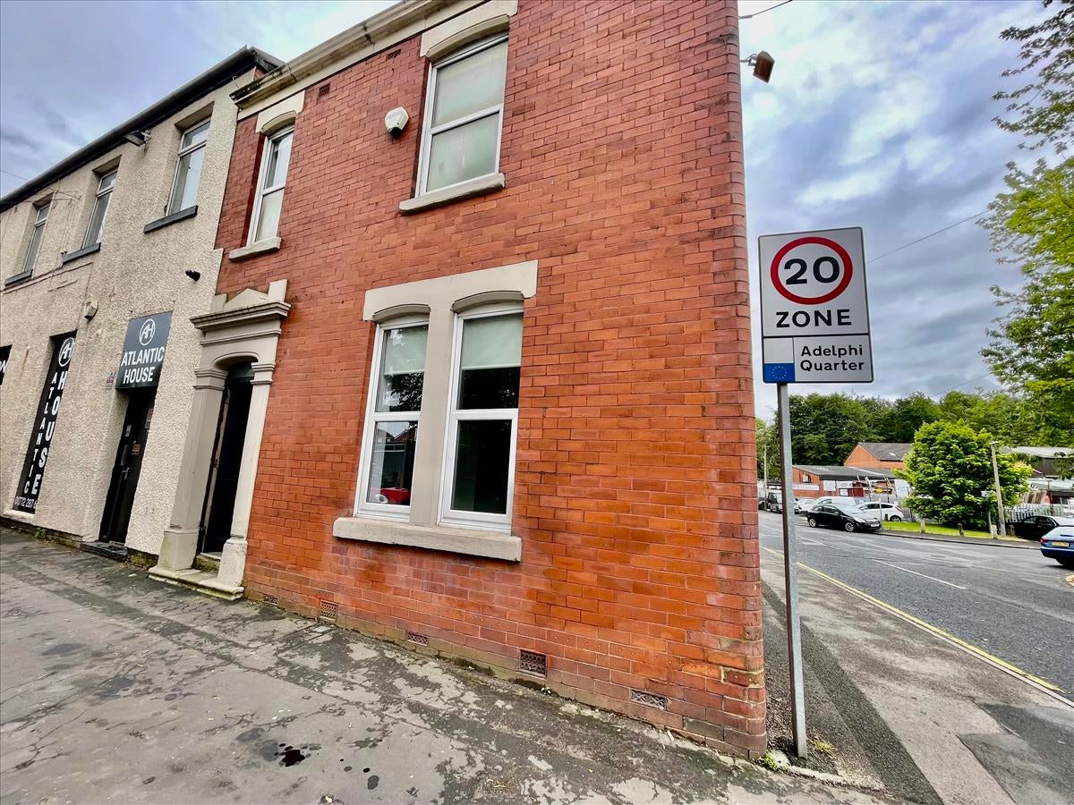 House Aqueduct Street in Preston