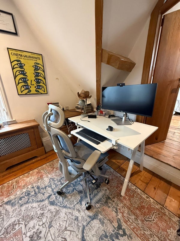Room Commercial Street in Greater London