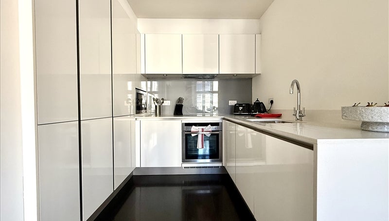 Flat North Audley Street in City of Westminster