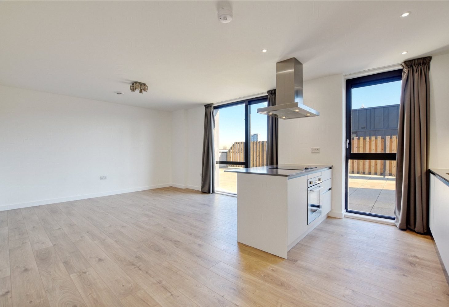 Flat Forrester Way in Greater London