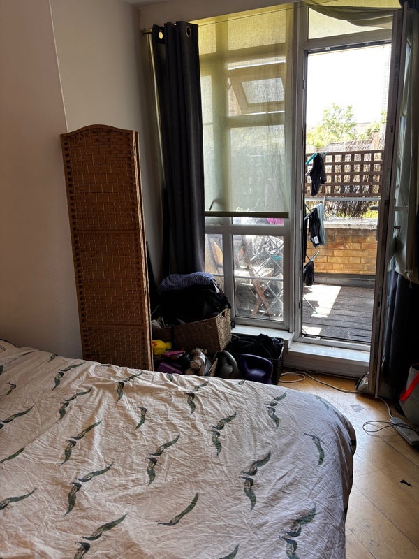 Room Sulgrave Gardens in Greater London