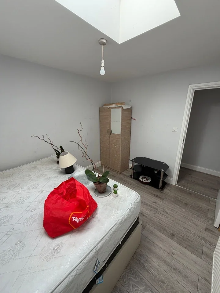 Flat Mentmore Terrace in London