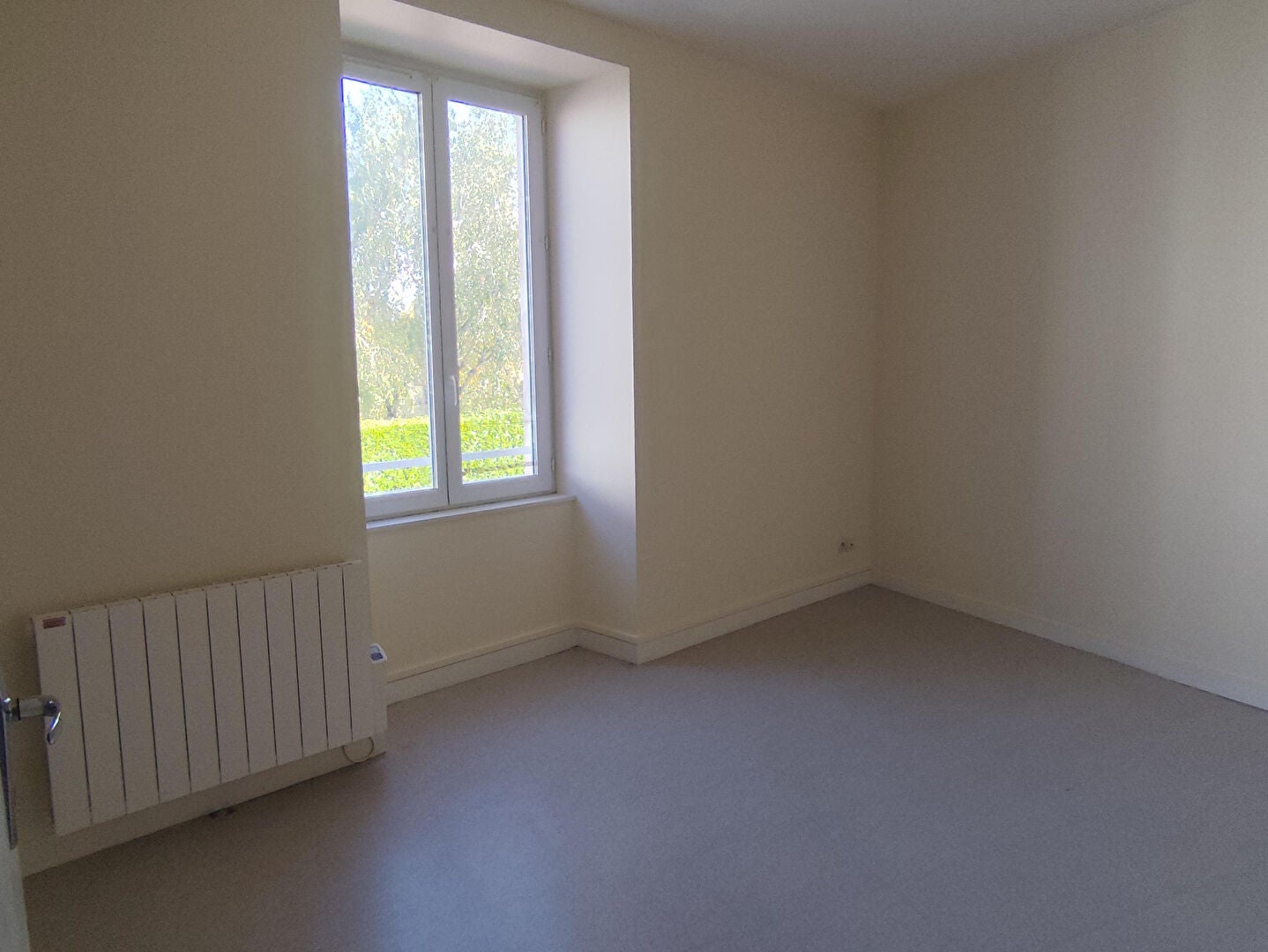 Flat Rue de la Métairie in Pamproux