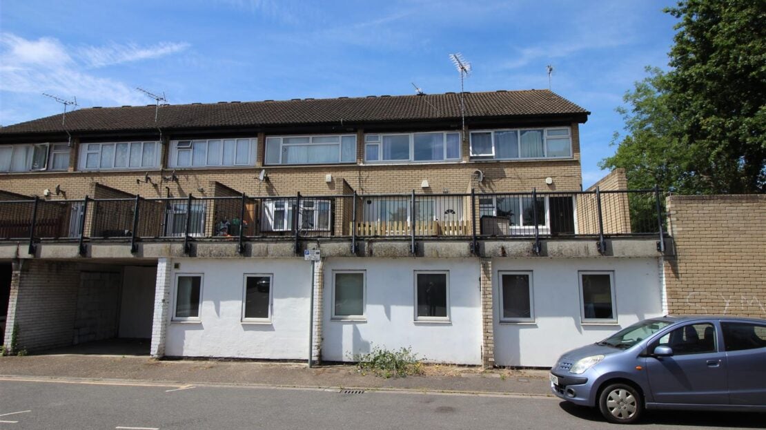House Barchester Close in Greater London