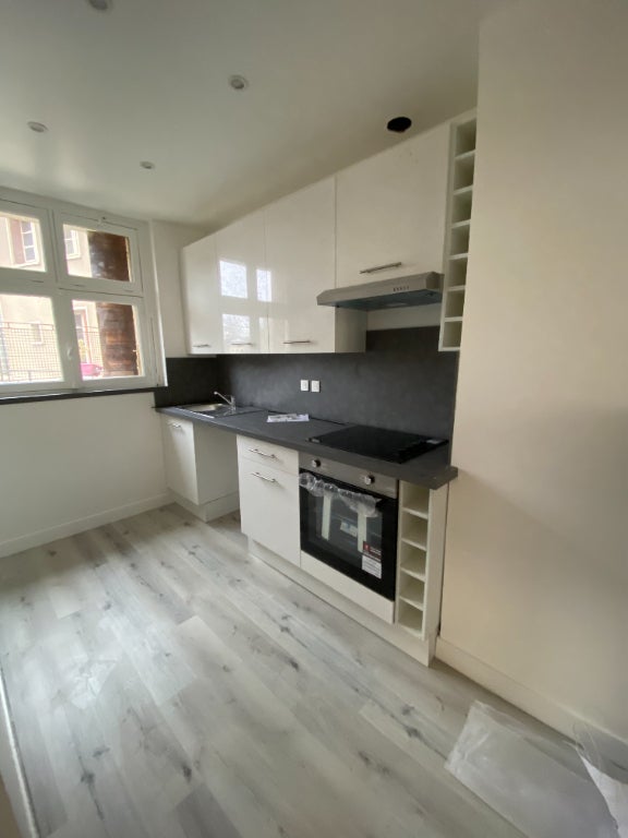 Appartement Rue de Grenoble à Évreux