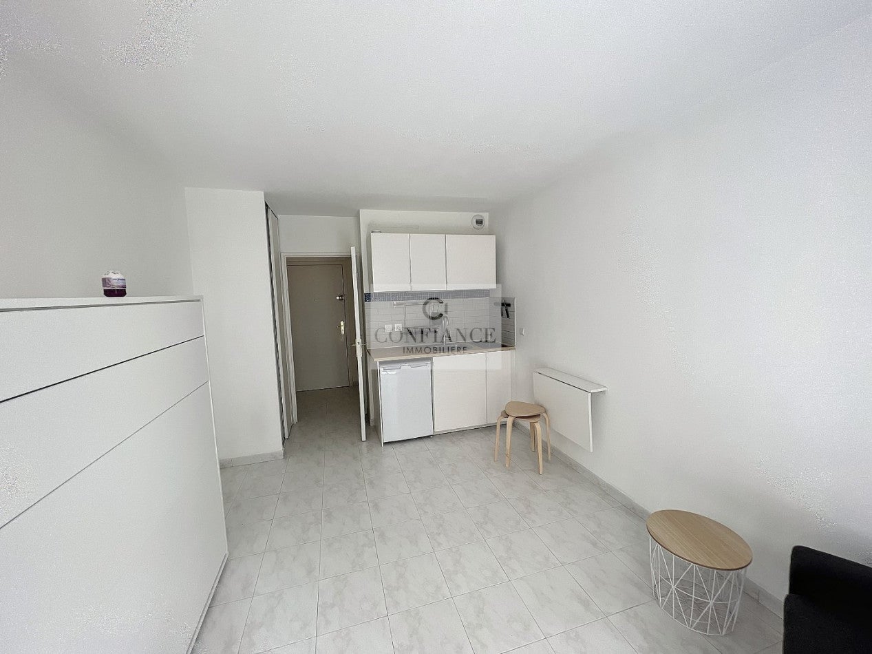 Appartement Rue Smolett à Nice