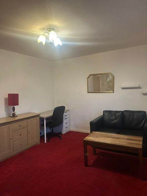 Flat Garthdee Drive in Aberdeen City
