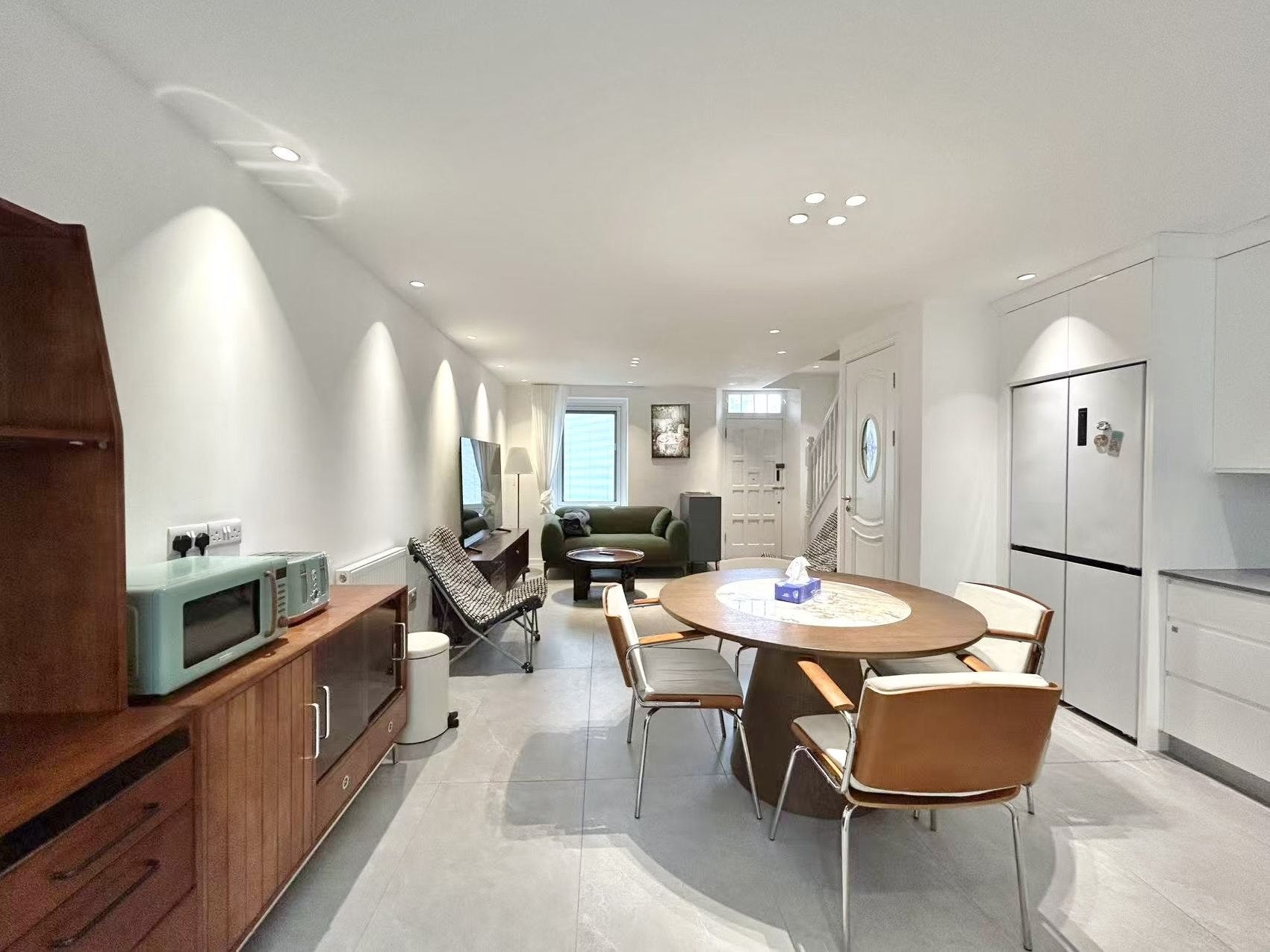 Room Nightingale Grove in Greater London