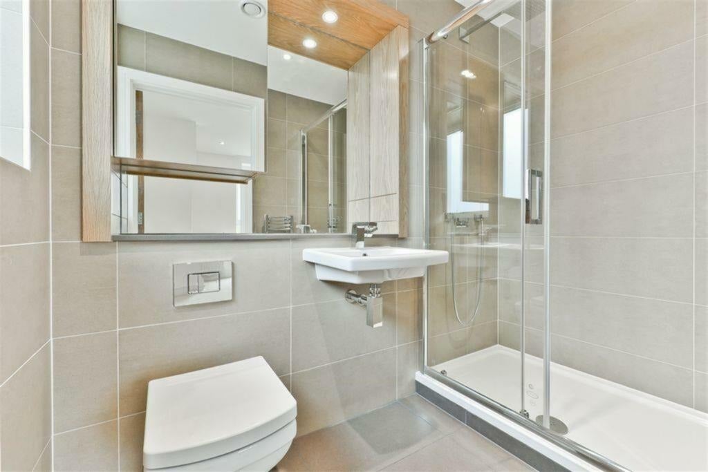 Flat Jude Street in Greater London