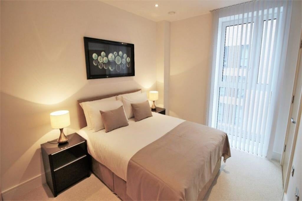 Flat Jude Street in Greater London