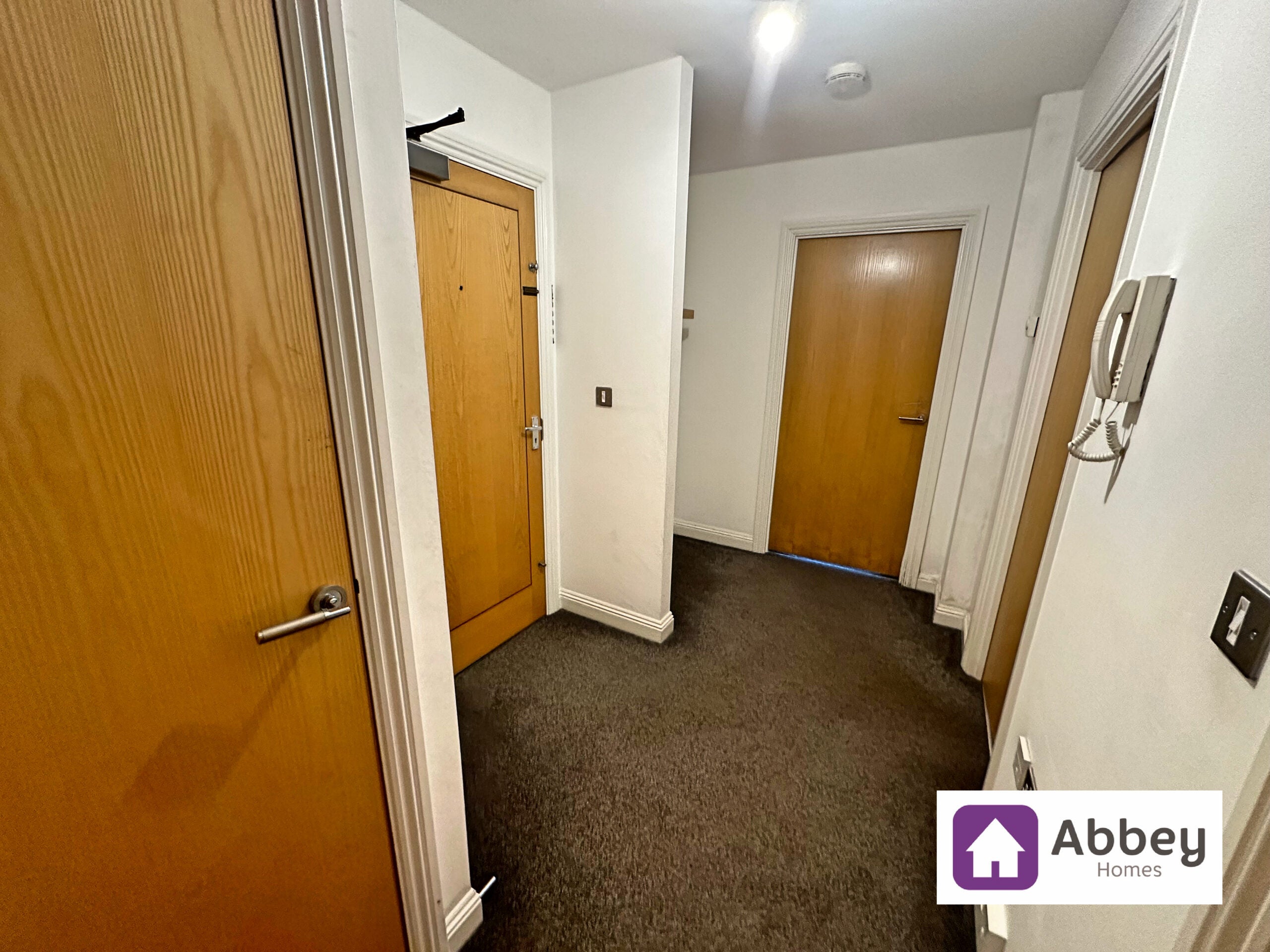 Flat Watkin Road in Leicester