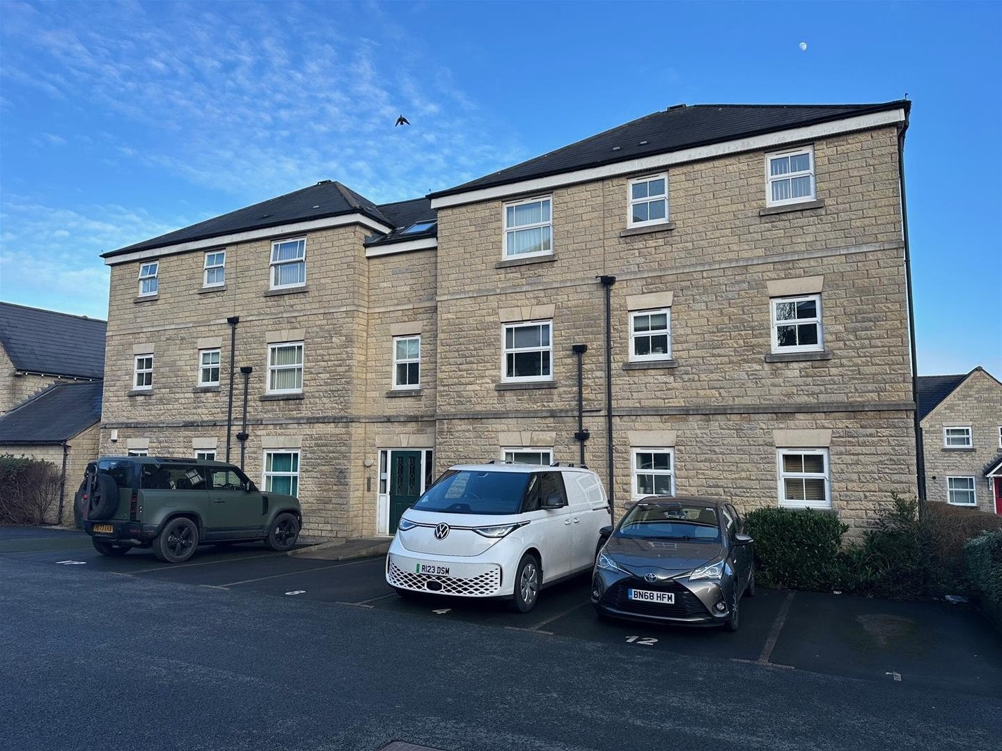Flat Bishopdale Court in Calderdale