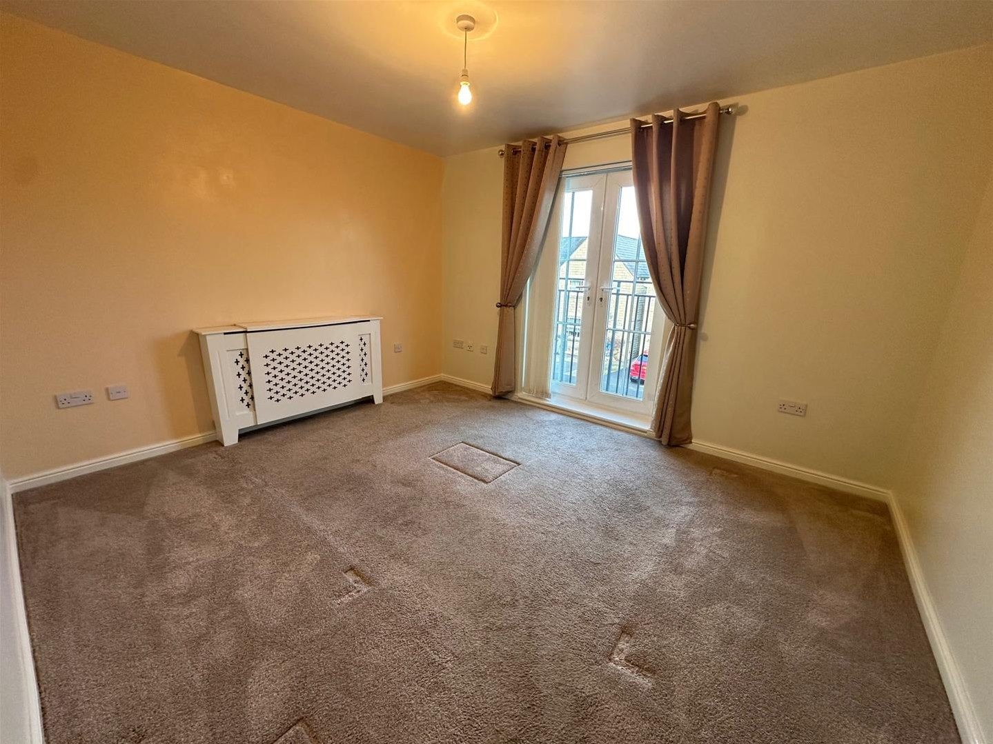 Flat Bishopdale Court in Calderdale