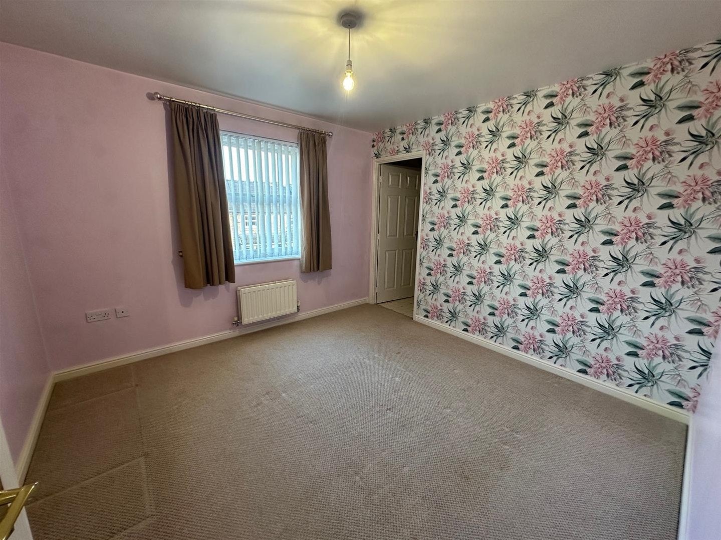 Flat Bishopdale Court in Calderdale