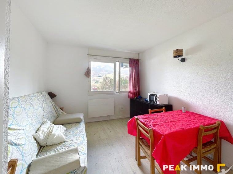 Flat Chemin de Fresnay in Onnion