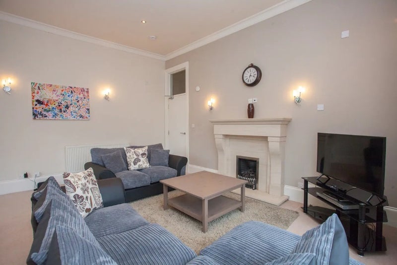 Room Craigmaddie Terrace Lane in Glasgow