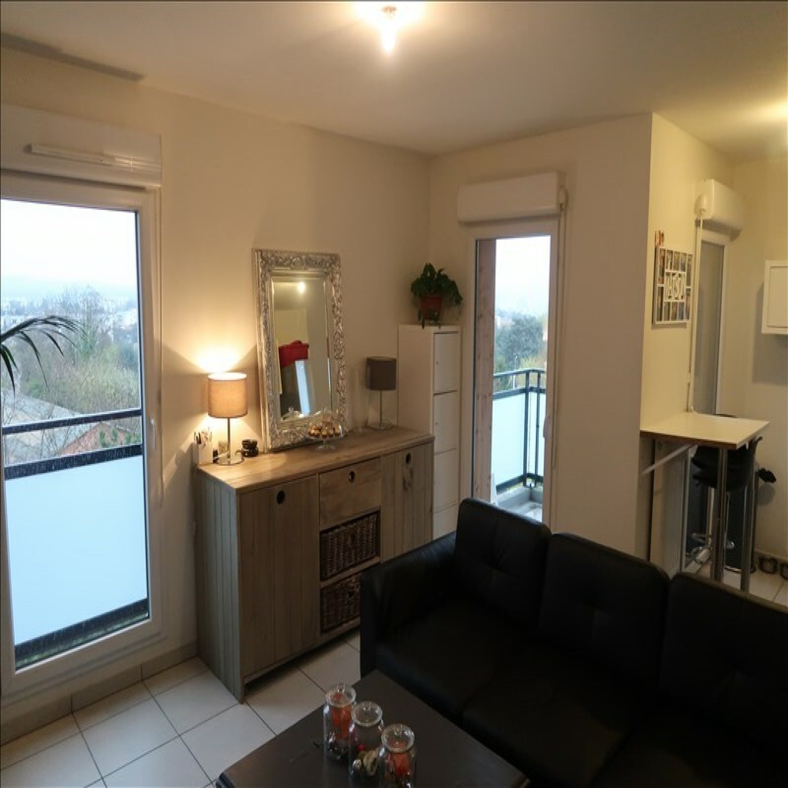Flat Rue Claude Jusseaud in Sainte-Foy-lès-Lyon