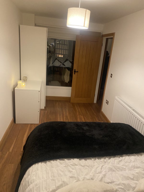 Room Ffrwd Terrace in Llanbradach and Pwllypant