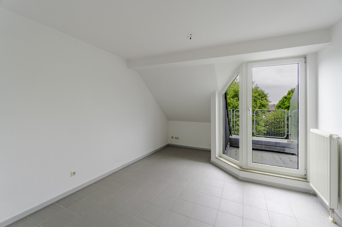 Wohnung Reisholzer Straße in Düsseldorf