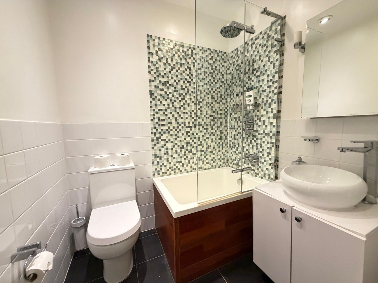 Flat Bickenhall Street in City of Westminster