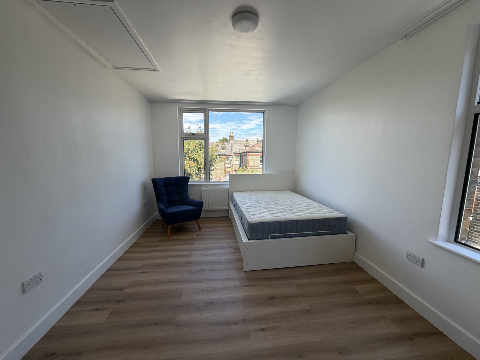 Room Maryland Road in Greater London