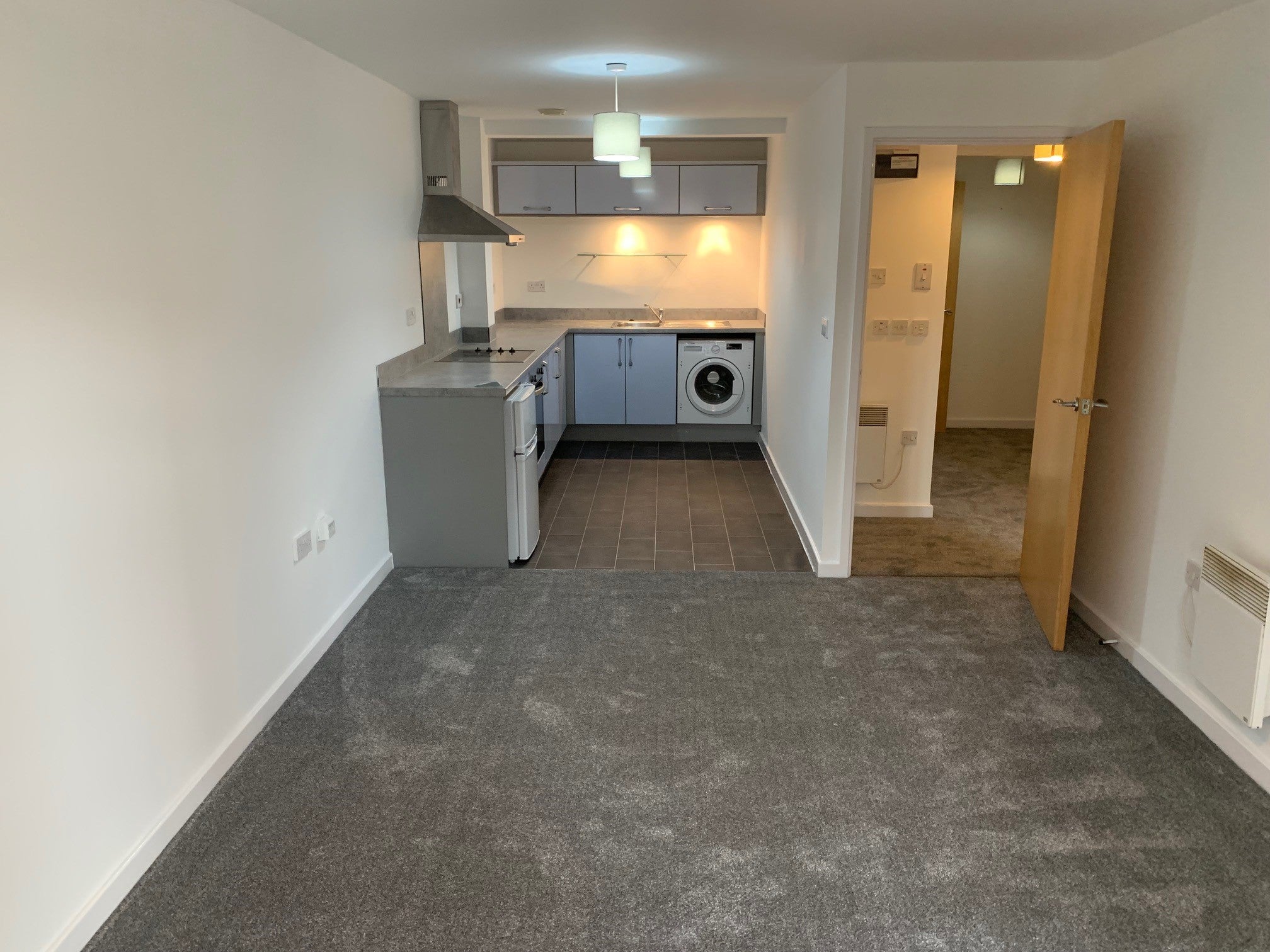 Flat Canute Road in Southampton