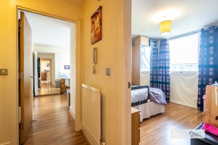 Flat Midford Grove in Birmingham