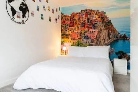 Room Latchet Lane in Upton