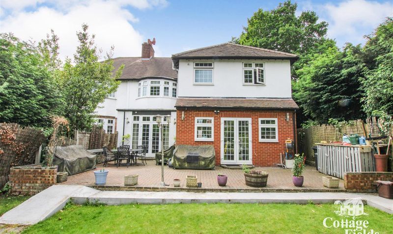 House Wynchgate in Greater London
