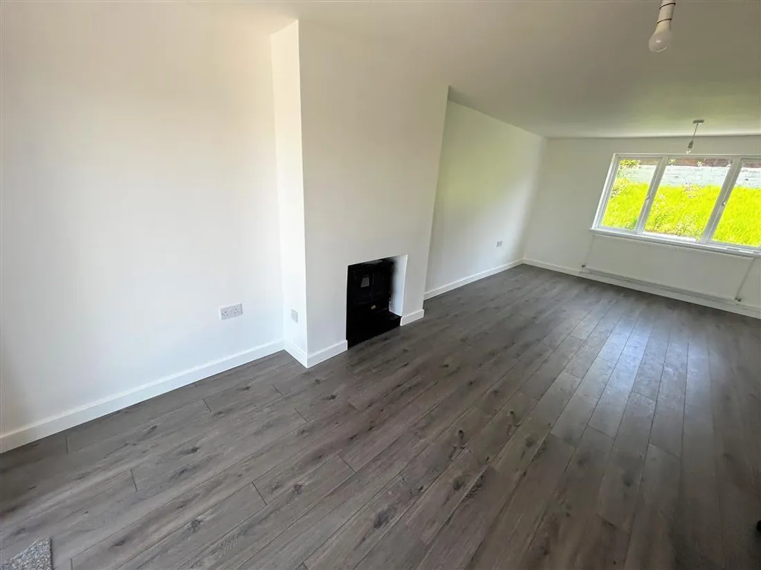 House Aneurin Avenue in Pengam
