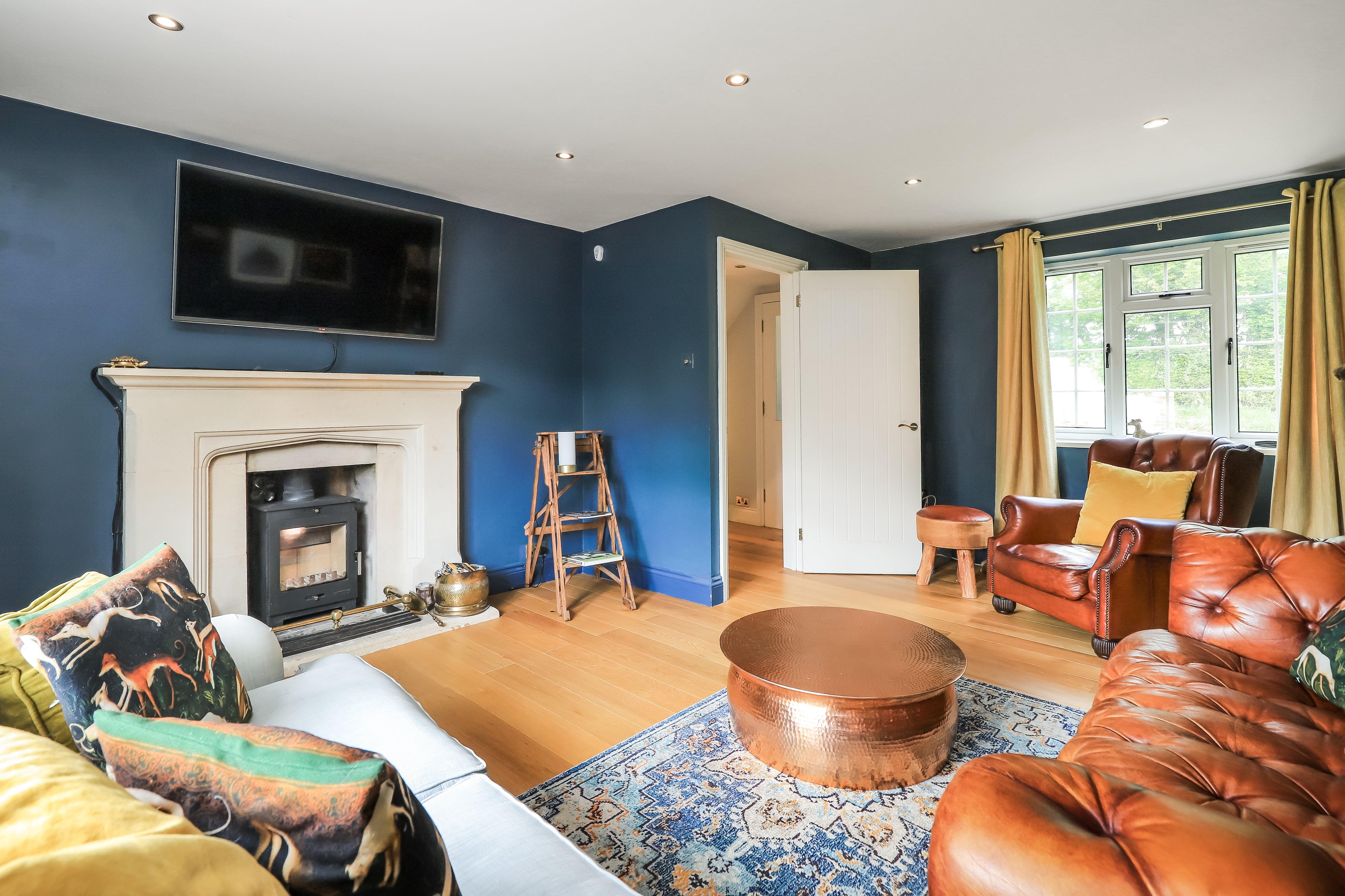 House Broad Walk in Basingstoke and Deane