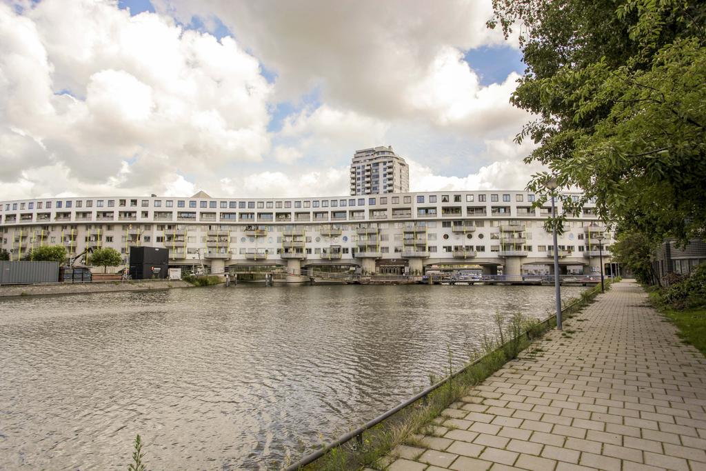 Appartement Entrepotbrug in Amsterdam