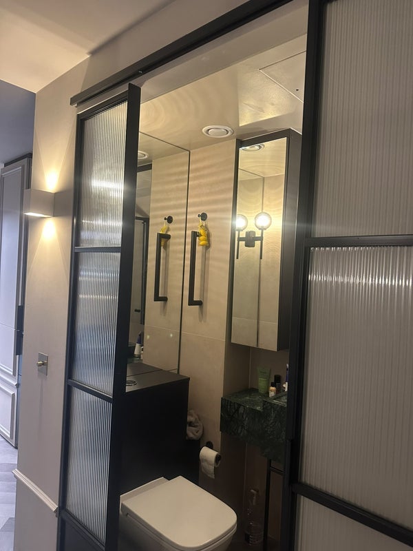 Flat Willesden Lane in Greater London