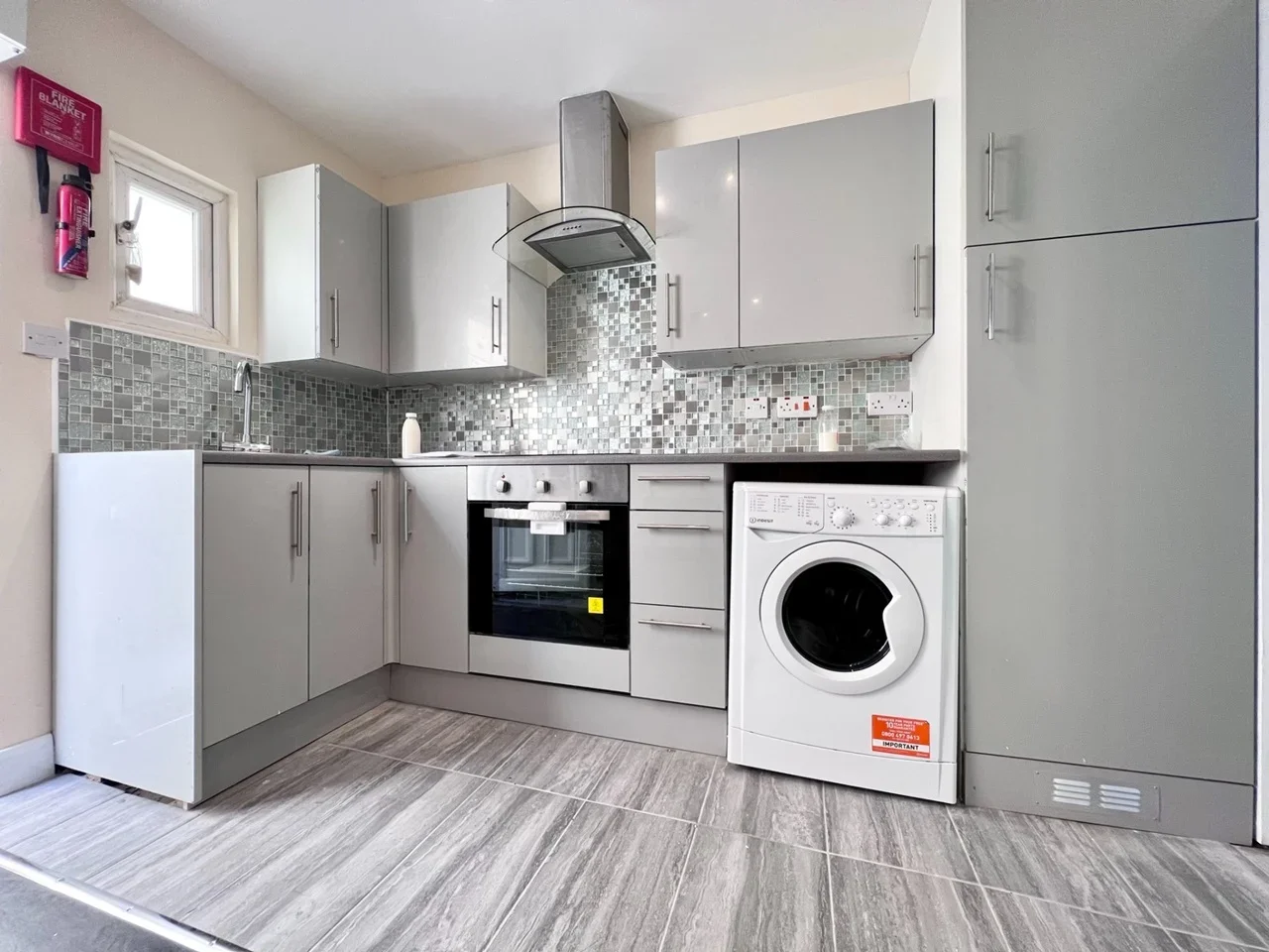 Flat Harpour Road in Greater London