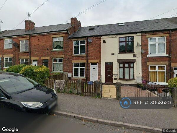 Room Dronfield Road in North East Derbyshire