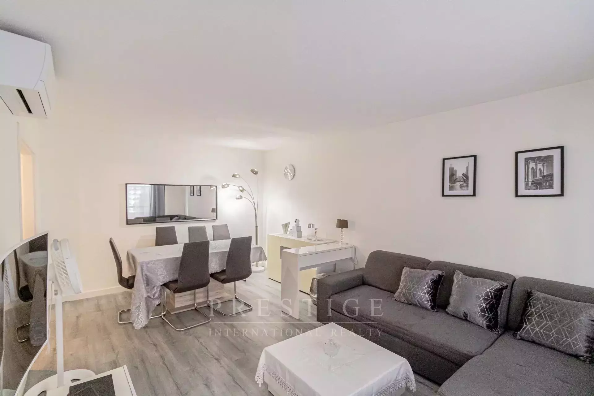 Appartement Vieux Chemin de la Colle à Antibes