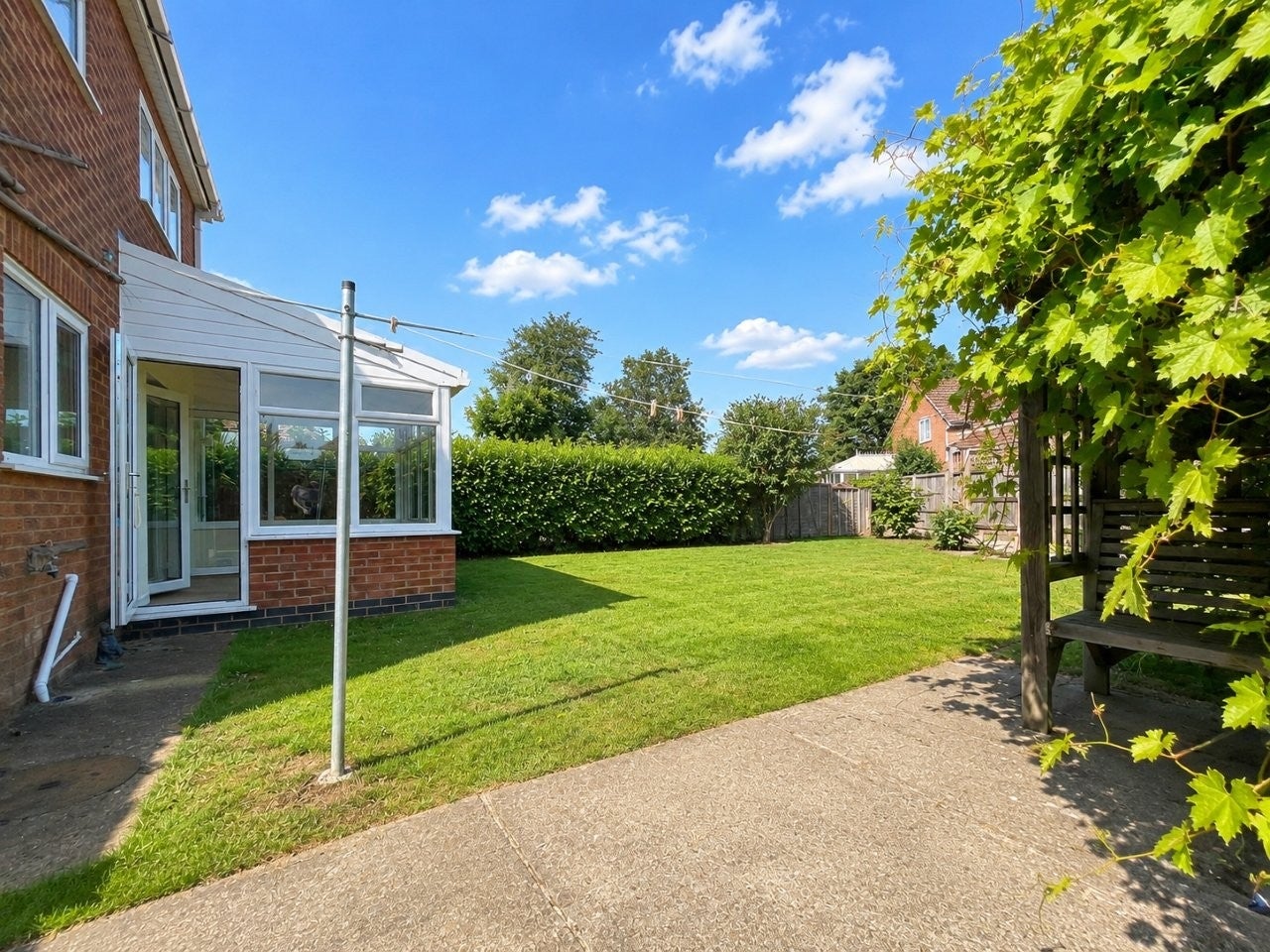 House Rossetti Close in Wellingborough
