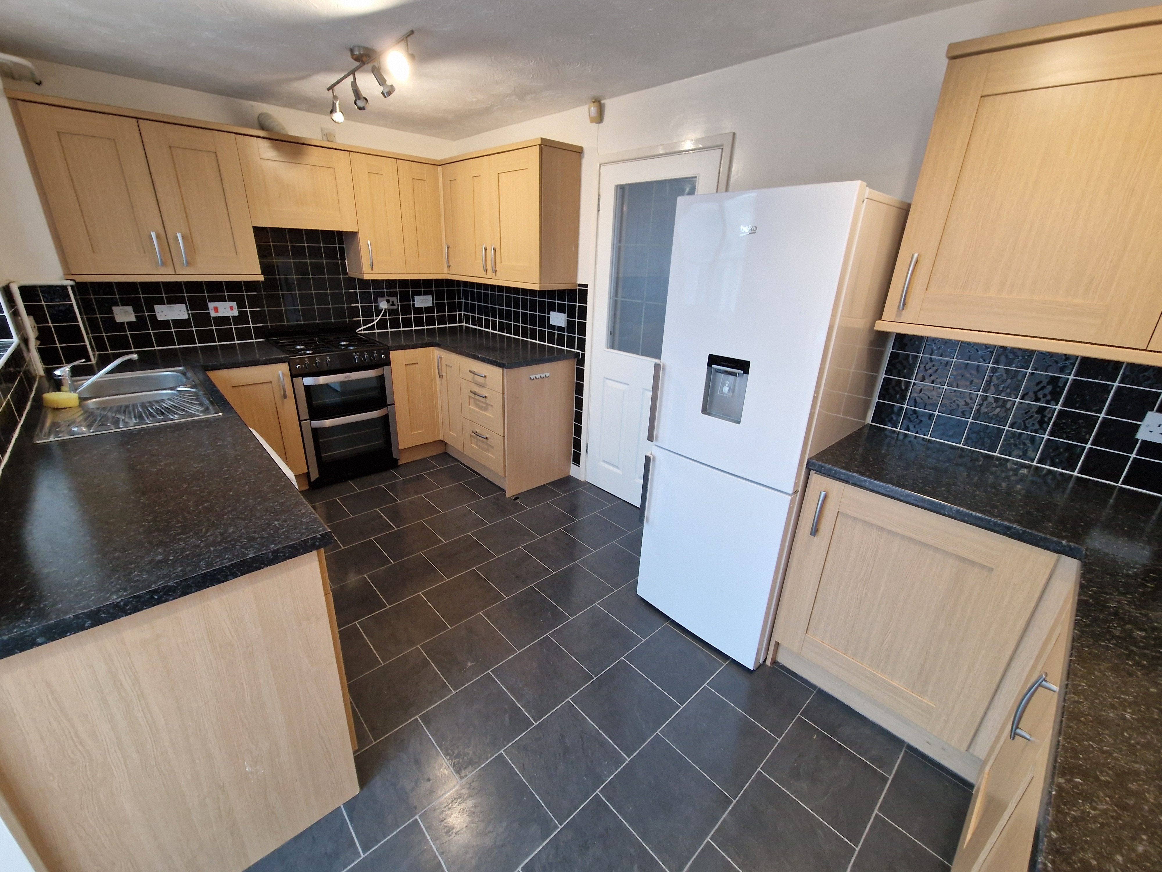 House Teak Close in Bridgwater