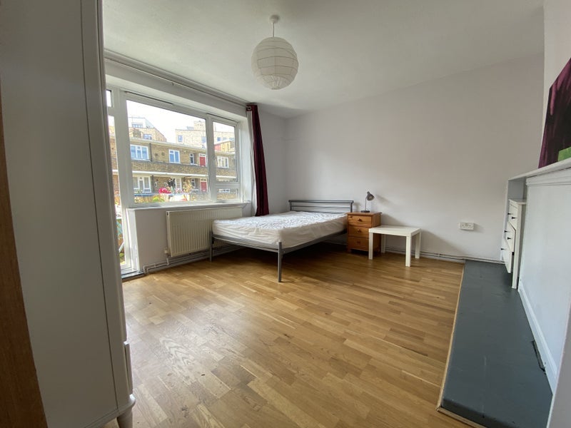 Room Lancaster Street in Greater London