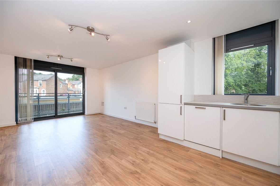 Flat Newsom Place in St Albans