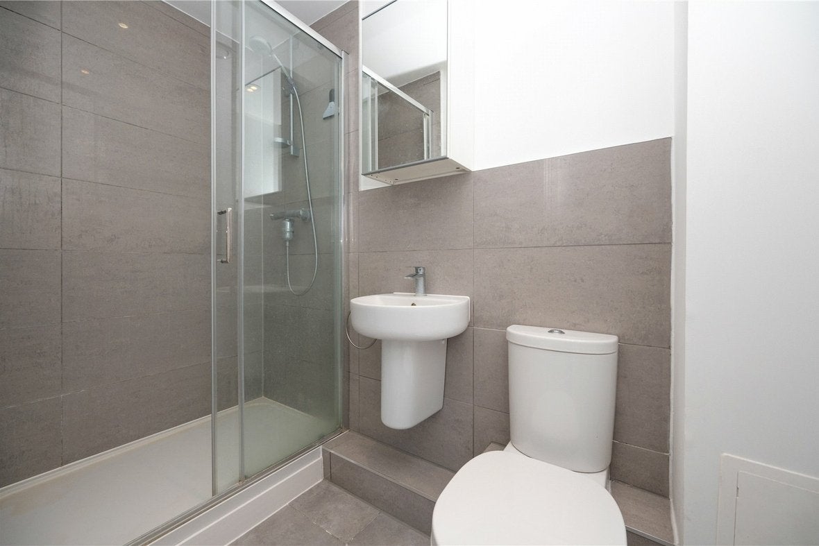 Flat Newsom Place in St Albans