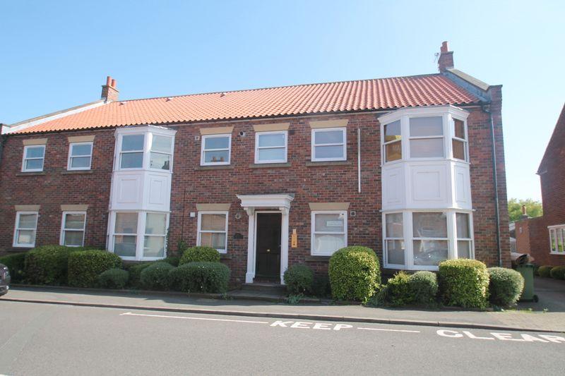 Flat Argyle Square in Sunderland