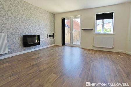 House Bath Close in South Kesteven