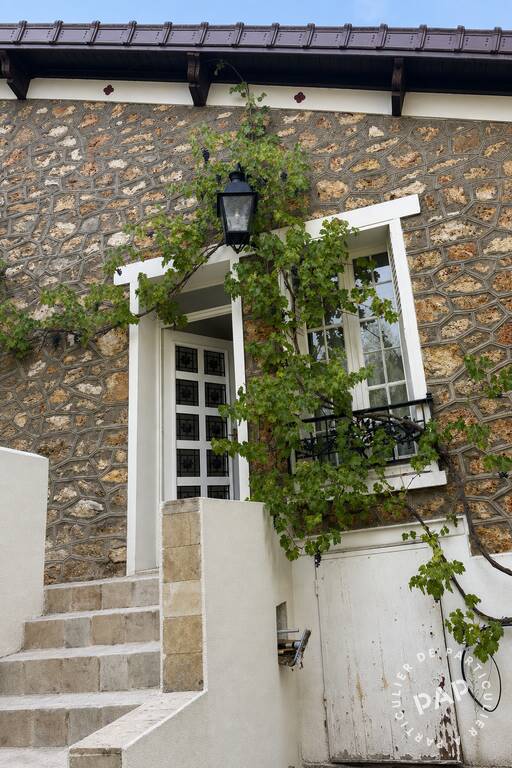 Flat Avenue de Bures Cottage in Bures-sur-Yvette