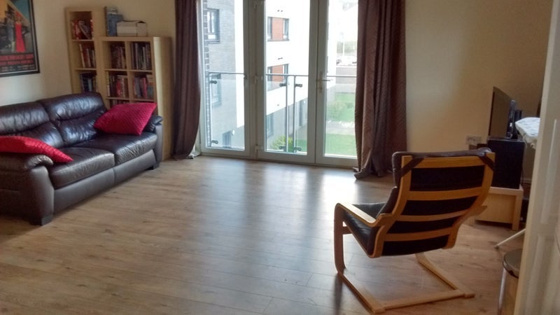 Room Arneil Drive in City of Edinburgh