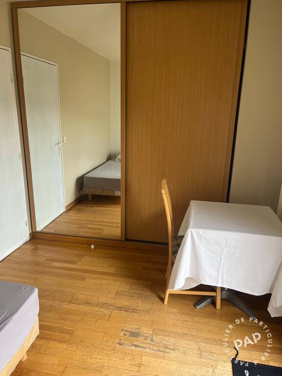 Chambre Allée du Val de Marne à Sucy-en-Brie
